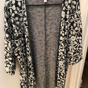 Lularoe “Lindsay” Kimono